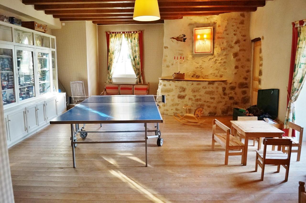 Les Chambres Du Logis Du Chatelier Bressuire Kültér fotó